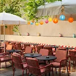 Clapclap Hotel Strasbourg Hotel 3*