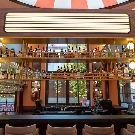Szálloda Clapclap Hotel, Food & Bar 3*