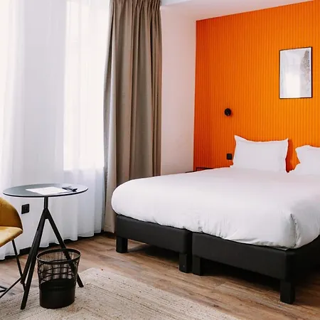 Szálloda Clapclap Hotel, Food & Bar 3*