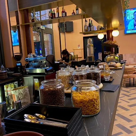 Hotel Clapclap Hotel, Food & Bar 3*