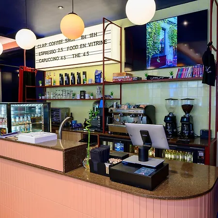 Clapclap Hôtel, Food&bar 3*