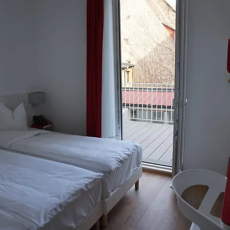 Clapclap Hotel 3*