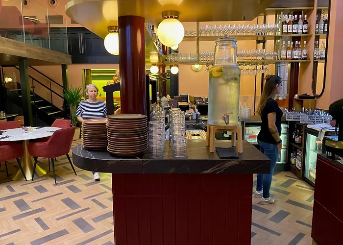 Clapclap Hôtel, Food&bar 3*