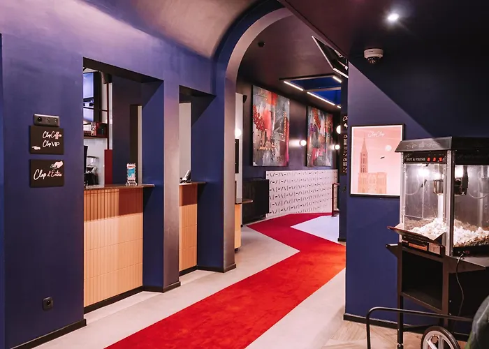 Clapclap Hôtel, Food&bar Hotel Straatsburg