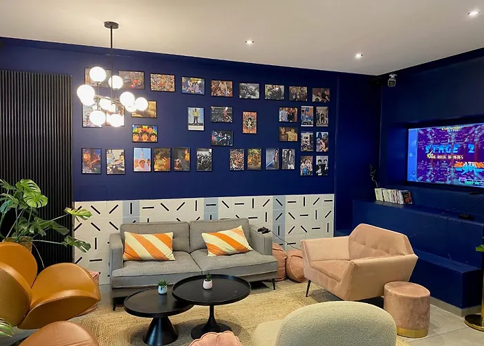 Clapclap Hôtel, Food&bar