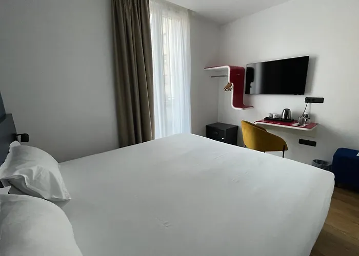 Clapclap Hôtel, Food&bar 3*