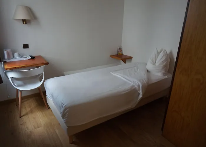 Clapclap Hôtel, Food&bar Hotel Straatsburg