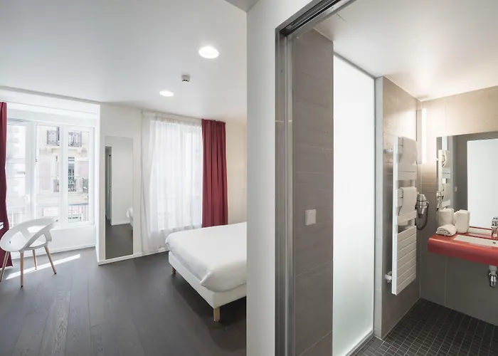 Clapclap Hôtel, Food&bar 3*