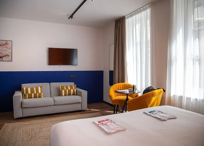 Clapclap Hôtel, Food&bar Hotel Straatsburg