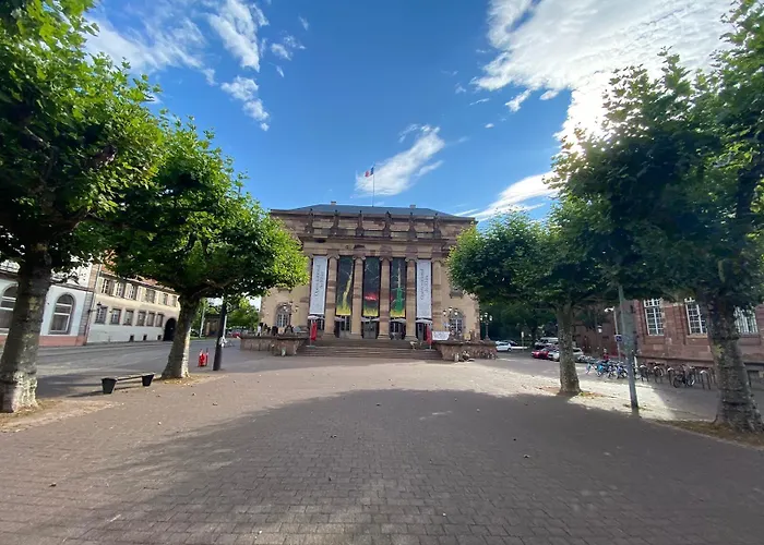 Clapclap Hôtel, Food&bar Hotel Straatsburg