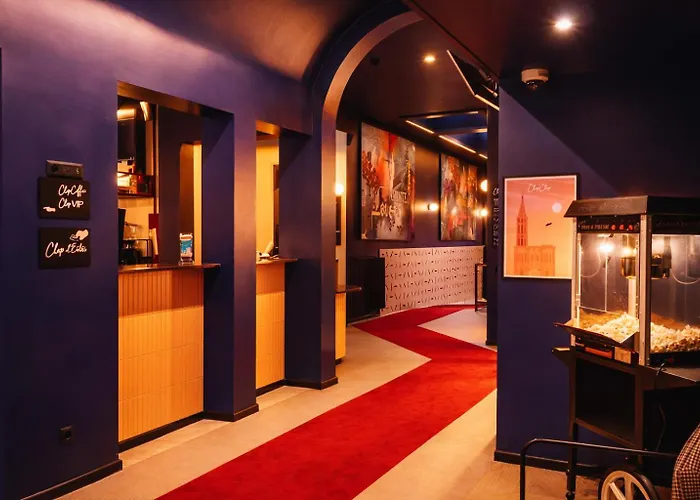 ClapClap Hôtel, Food&Bar Hotel 3*