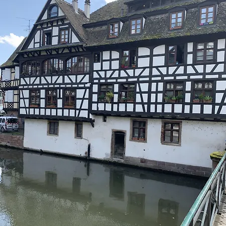 Szálloda Clapclap Hotel, Food & Bar 3*