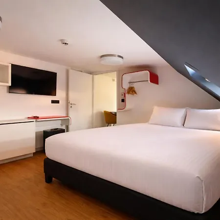 Clapclap Hotel Strasbourg